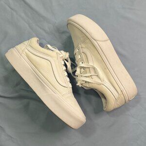 White Vans Old Skool Platform